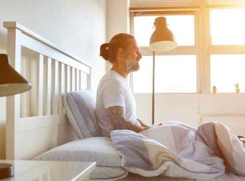 como meditar en casa